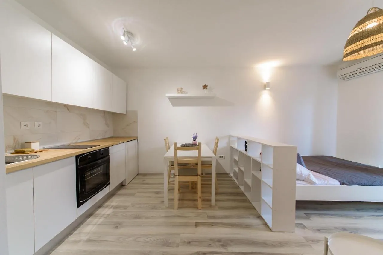 Donata Apartments Zadar